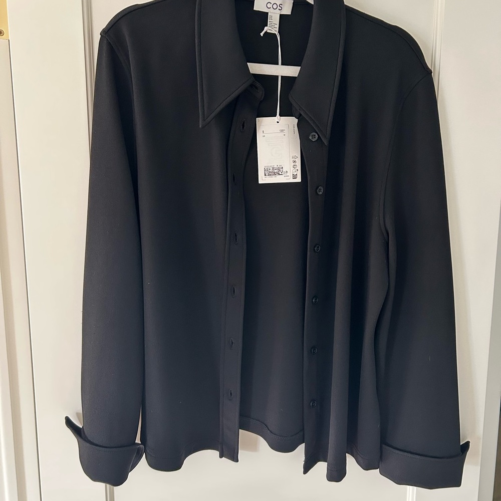 COS Women's Elegant Black Buttondown